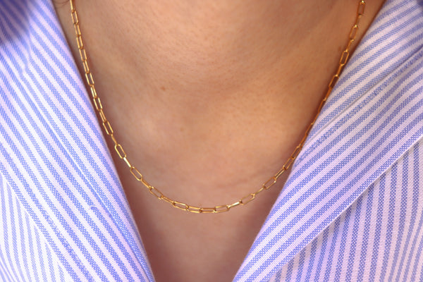 Staple chain necklace